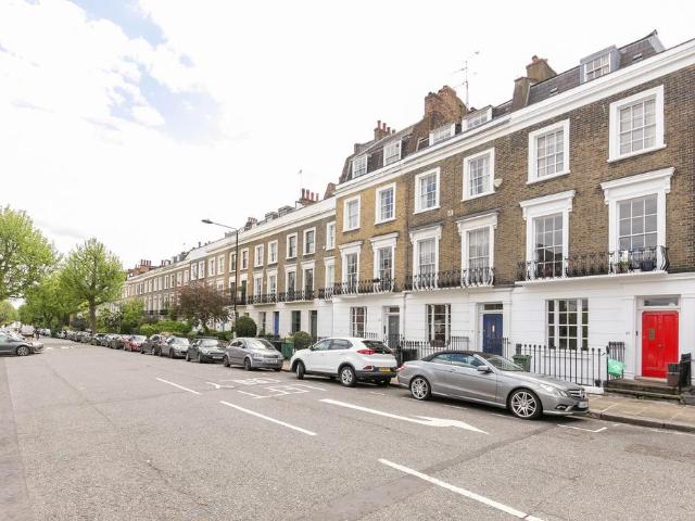 Albert Street, London, NW1 2 bed property to rent £2,600 pcm £600 pw