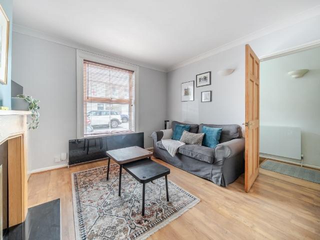 Albert Street, Windsor SL4, 2 bed terraced house to rent, £1,995 pcm | PrimeLocation