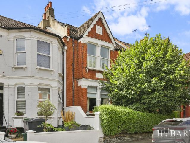 Albert Road, Alexandra Park N22, 4 bed maisonette to rent, £4,000 pcm | PrimeLocation