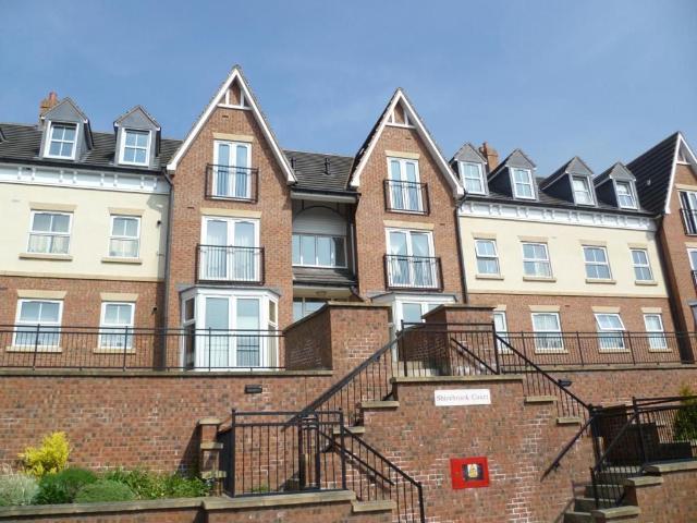 Albert Road, Heeley, Sheffield S8, 2 bed flat to rent, £900 pcm | PrimeLocation