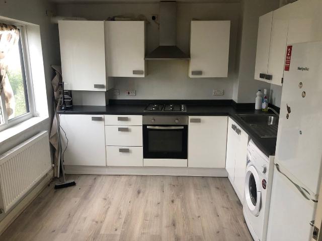 Albert Road, North Woolwich E16, 2 bed flat to rent, £1,700 pcm | PrimeLocation