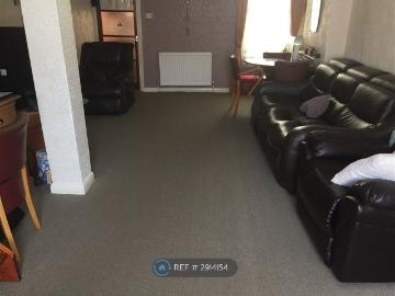 Albert Road, Portsmouth, Cosham PO6, 3 bed terraced house to rent, £1,450 pcm | PrimeLocation