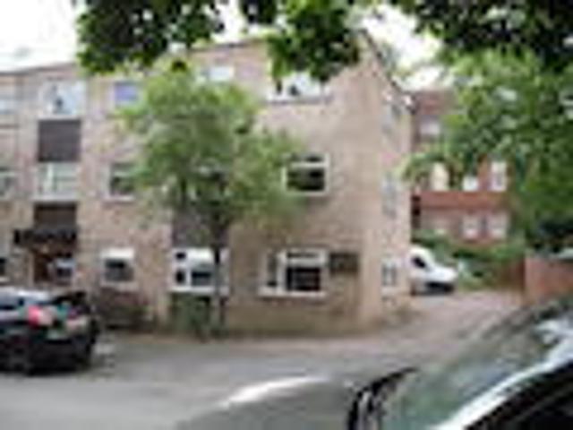 Albert Road, Stoney gate