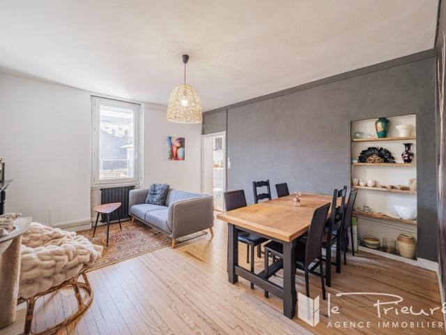 Albi centre, Appartement de caractère avec belle et grande. 136m² Albi