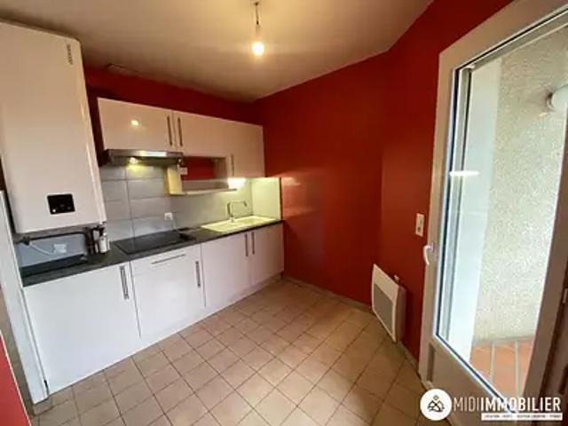 Albi 81000 Location appartement 1 pièce t1 au dernier étage