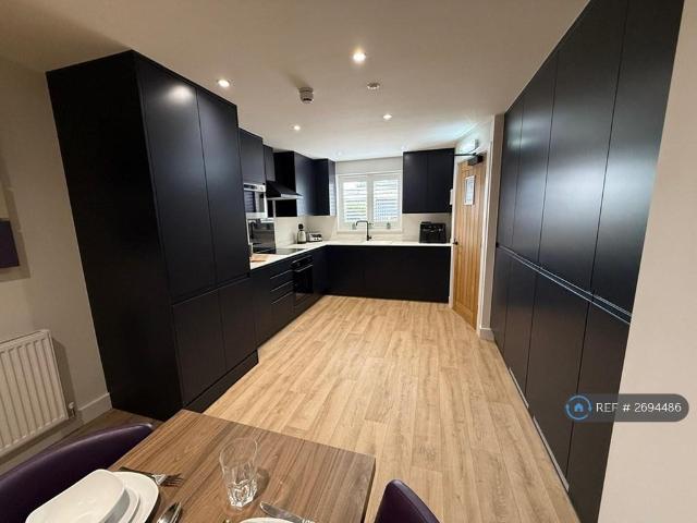 Albion Court, Beverley, HU17 1 bed in a house share to rent £700 pcm £162 pw