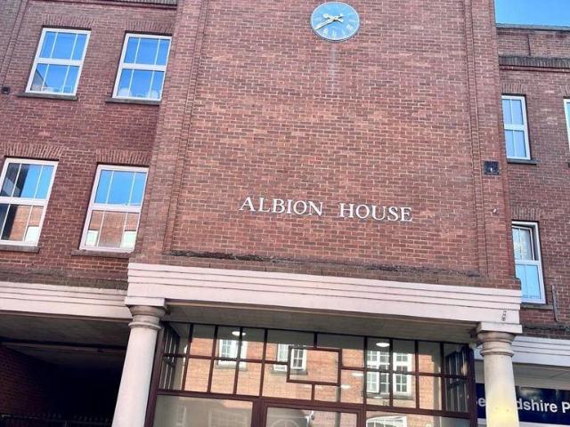 Albion House, Bedford 2 bed flat to rent £1,250 pcm £288 pw