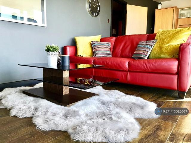 Albion St, Leeds, LS2 2 bed flat to rent £1,800 pcm £415 pw