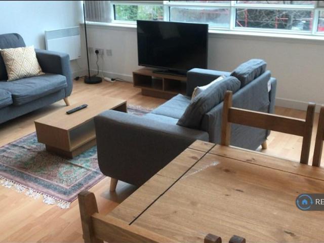 Albion Street, Glasgow, G1 1 bed flat to rent £1,350 pcm £312 pw