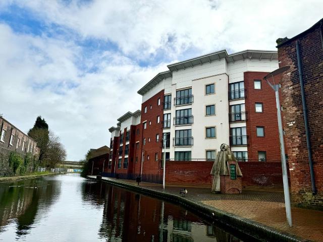 Albion Street, Wolverhampton WV1, 1 bed flat to rent, £775 pcm | PrimeLocation