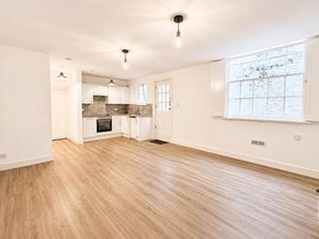Albion Place, Ramsgate, CT11 8HQ, Kent