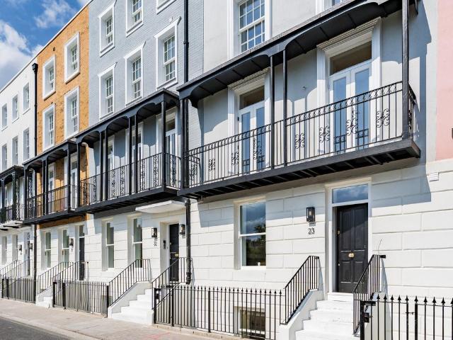 Albion Place, Ramsgate, CT11 3 bed flat to rent £1,350 pcm £312 pw