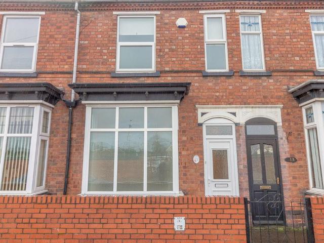 Albion Road, Willenhall, WV13 3 bed terraced house to rent £1,200 pcm £277 pw