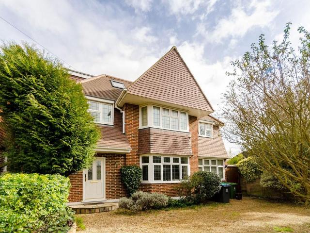 Albion Road, Coombe, Kingston upon. 5 bed detached house to rent £8,996 pcm £2,076 pw