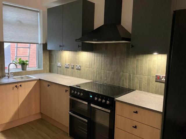 Albion Road, Fallowfield 6 bed terraced house to rent £4,290 pcm £990 pw