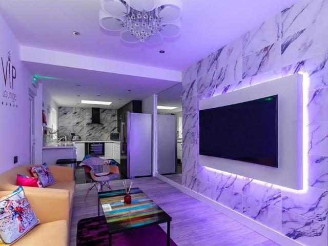 Albion Road Fallowfield, Manchester M14 7 bed house to rent £5,313 pcm £1,226 pw