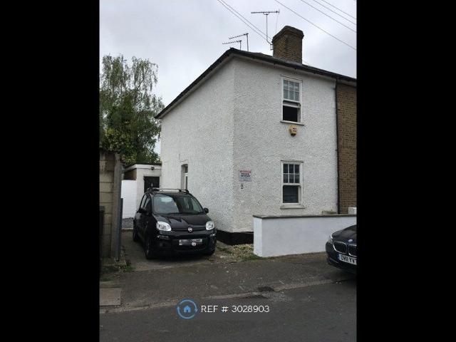 Albion Road, Hounslow TW3, 3 bed semi detached house to rent, £2,300 pcm | PrimeLocation