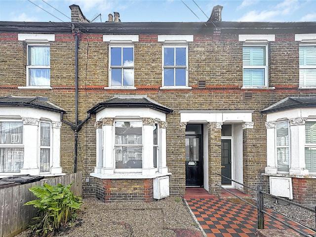 Albion Road, Hounslow, TW3 3 bed terraced house to rent £2,500 pcm £577 pw