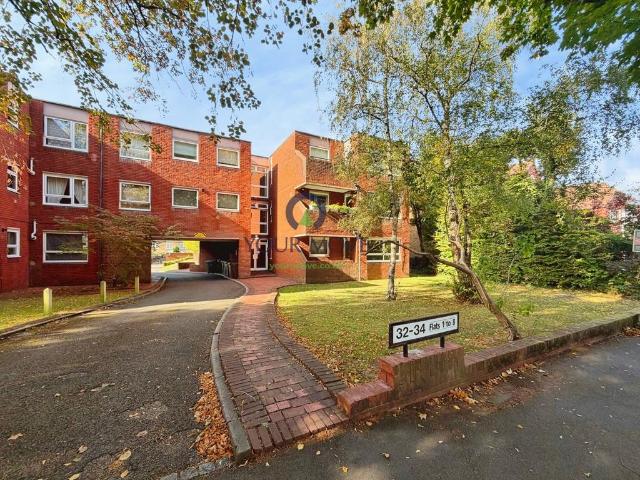 Albion Road, Surrey SM2 1 bed flat to rent £1,400 pcm £323 pw