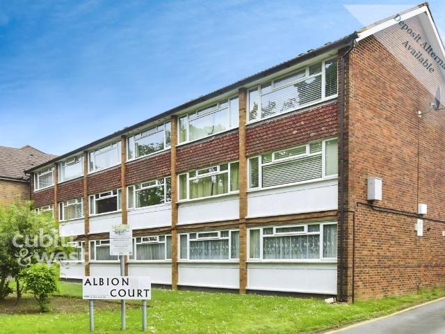 Albion Road, Sutton SM2, 2 bed flat to rent, £1,550 pcm | PrimeLocation