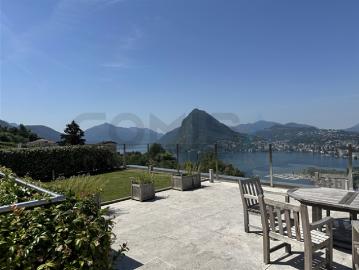 ALBONAGO – Lugano 4,5 Zimmer Penthouse mit Dachterrasse, Blick auf den