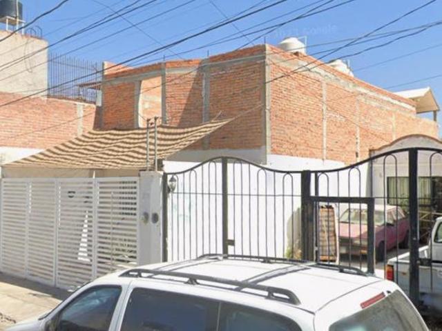 Alborada 195, Vista del Sol II, 20264 Aguascalientes, Ags. N306