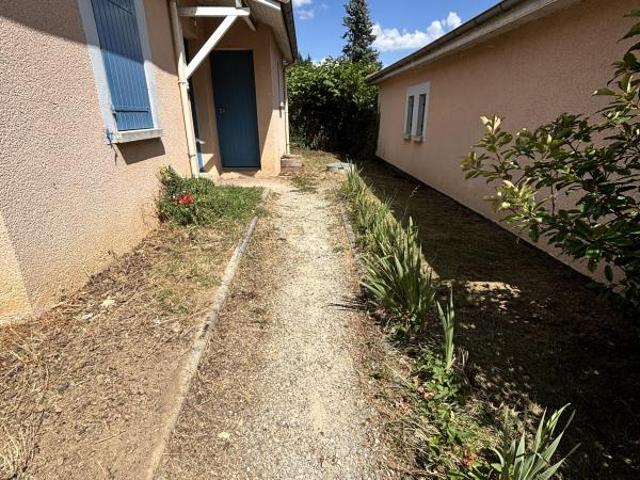 ALBOUSSIERE VILLA T3 70.24 M2 AVEC JARDIN