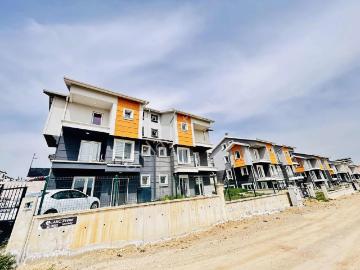Alcı Mahallesi Müstakil Havuzlu 5+2 Anahtar Teslim Villa