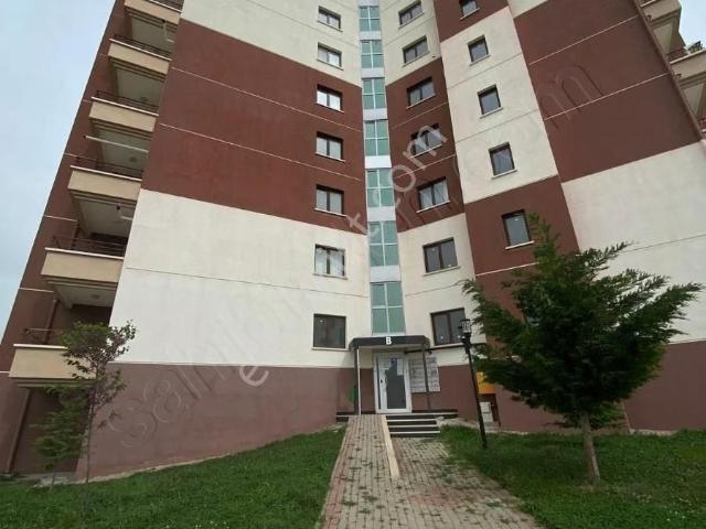 Alcı Mahallesi/temelli Yatırım Ve Oturuma Uygun 4+1 Dairemiz