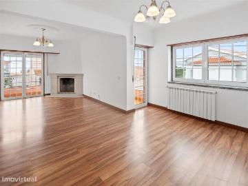 Praça Das Amoreiras - Garagem