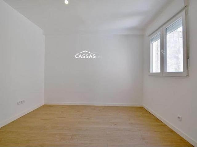 ALCALA DE HENARES Piso reformado de 3 habitaciones. 4º Planta sin ascensor