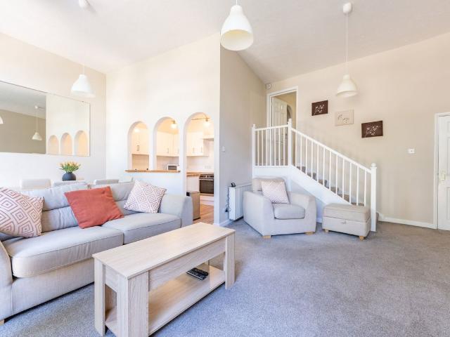 Alcantara Crescent, Southampton SO14, 2 bed flat to rent, £1,500 pcm | PrimeLocation