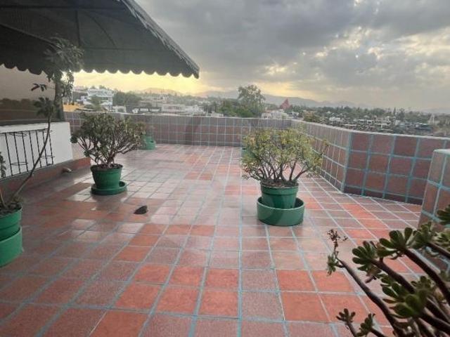 Alcazar de Toledo: Departamento en venta en Lomas Altas