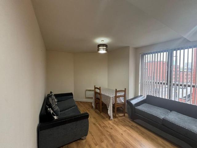 Alcester Street, Birmingham B12 2 bed flat to rent £1,095 pcm £253 pw