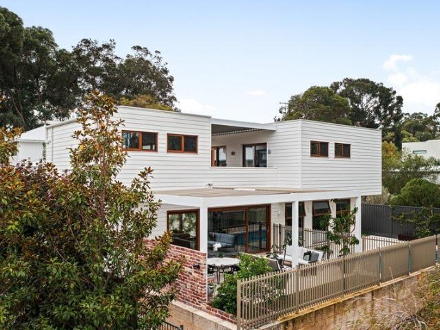 Alchemy House A Secluded Parkside Family Home