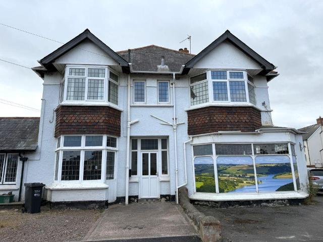 Alcombe Road, Minehead 4 bed maisonette to rent £1,200 pcm £277 pw