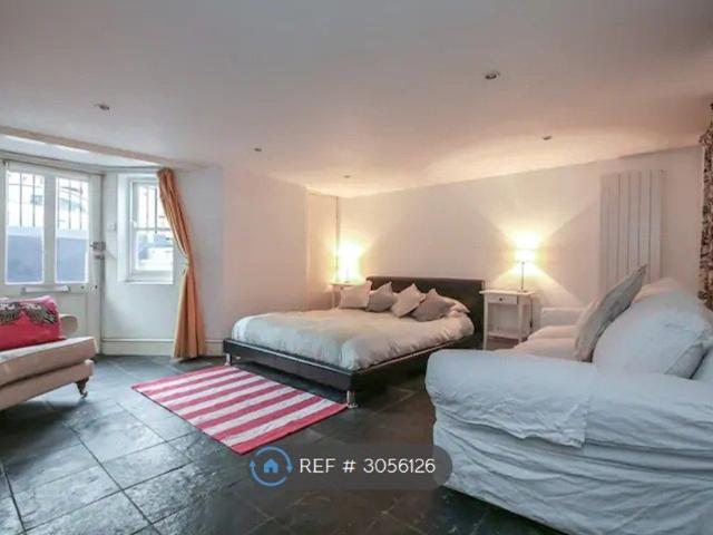 Alconbury Road, London E5, Studio to rent, £1,850 pcm | PrimeLocation