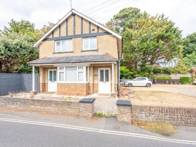 Aldwick Street, Bognore Regis 1 bed flat to rent £975 pcm £225 pw