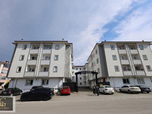 Ald Sitesi Eşyalı 2+0 Kiralık Daire 80m²