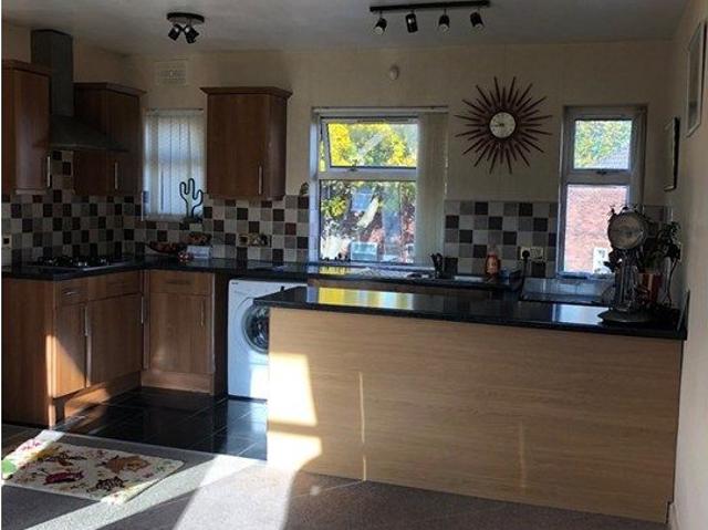 Aldbro St, Hull HU2, 2 bed flat to rent, £725 pcm | PrimeLocation