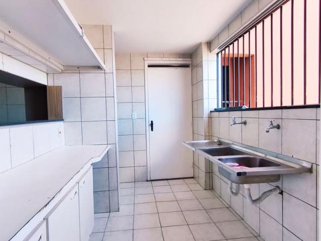ALDEOTA APARTAMENTO JOSE VILAR, 1450 APTO 1301 RAMIR VALENTE