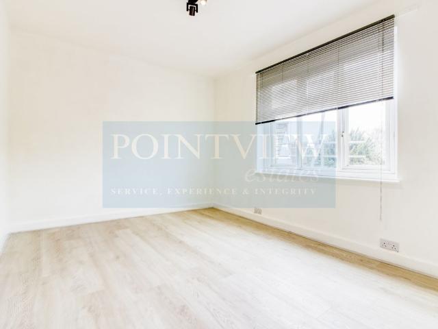 Aldenham Road, Watford WD19, Studio to rent, £925 pcm | PrimeLocation