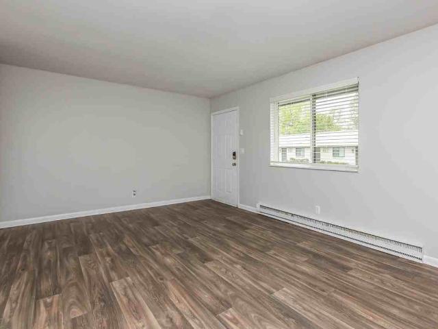 Alder Terrace 1 Bedroom Apartment for Rent at 2426 E Main St, Murfreesboro, TN 37127
