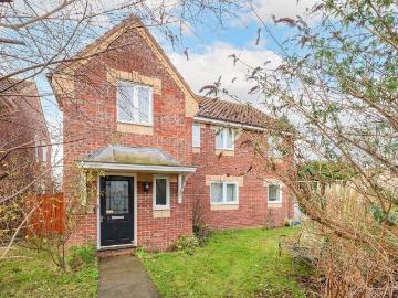 Alder Close, North Walsham NR28, 4 bed detached house to rent, £1,250 pcm | PrimeLocation