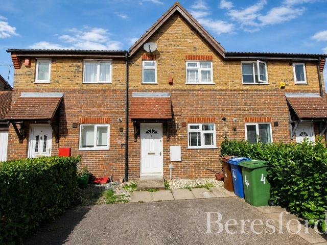 Alder Drive RM15, 2 bed semi detached house to rent, £1,750 pcm | PrimeLocation