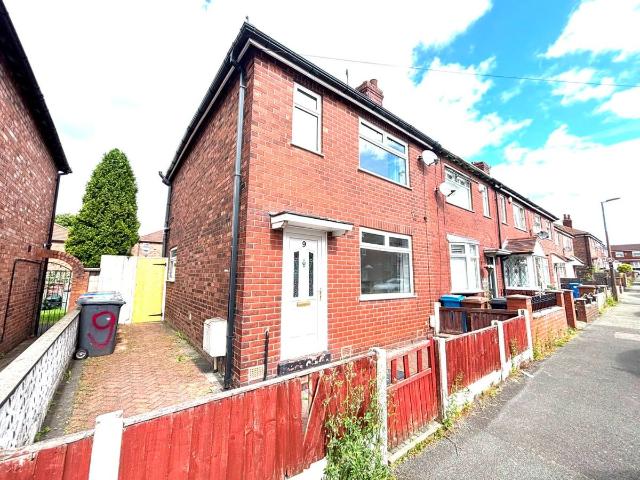 Alder Drive, Swinton, Salford M27, 2 bed semi detached house to rent, £980 pcm | PrimeLocation