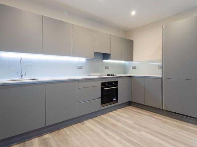Alder Point, 2 Green Ferry Way E17, 3 bed flat to rent, £2,700 pcm | PrimeLocation