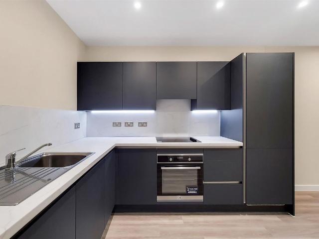 Alder Point, 2 Green Ferry Way E17, 1 bed flat to rent, £1,993 pcm | PrimeLocation