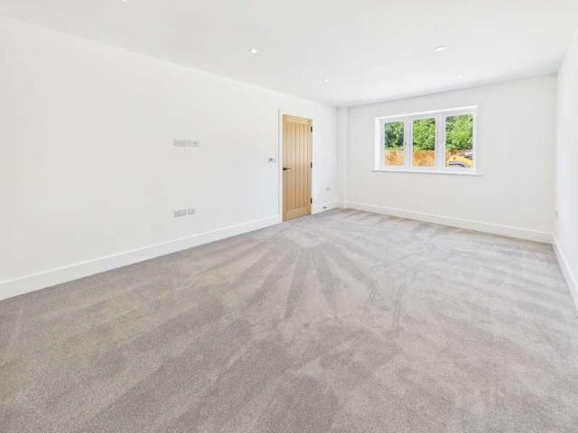 Aldermaston Road, Pamber Green, Tadley, RG26