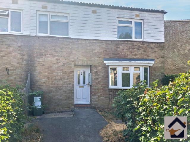 Aldermead, Milton Keynes MK12 3 bed terraced house to rent £1,395 pcm £322 pw